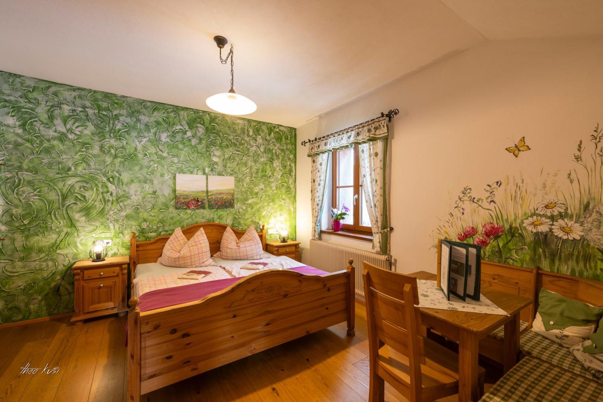 Farm stay Biobauernhof Lacken