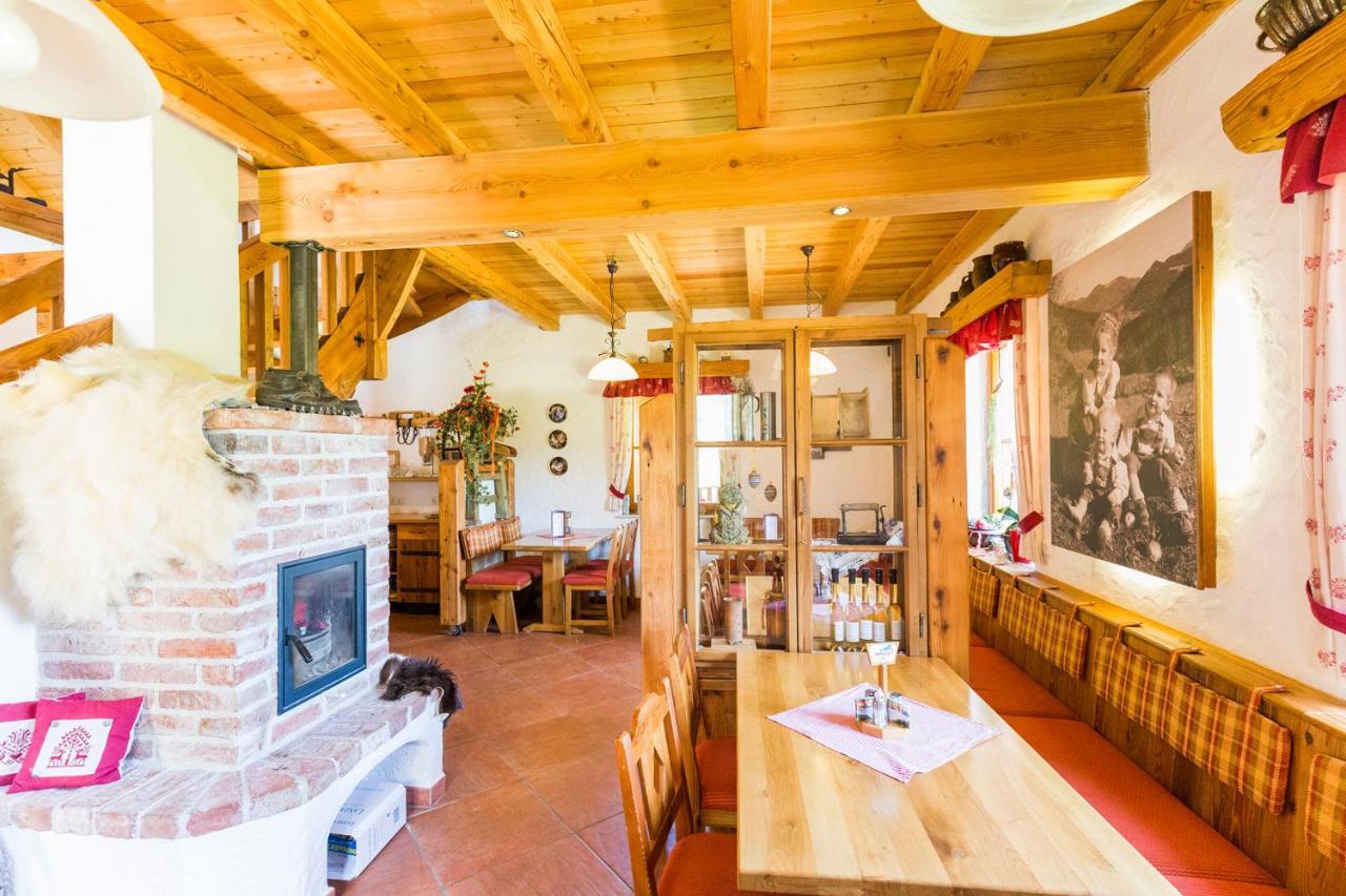 Biobauernhof Lacken Farm stay Strohmarkt